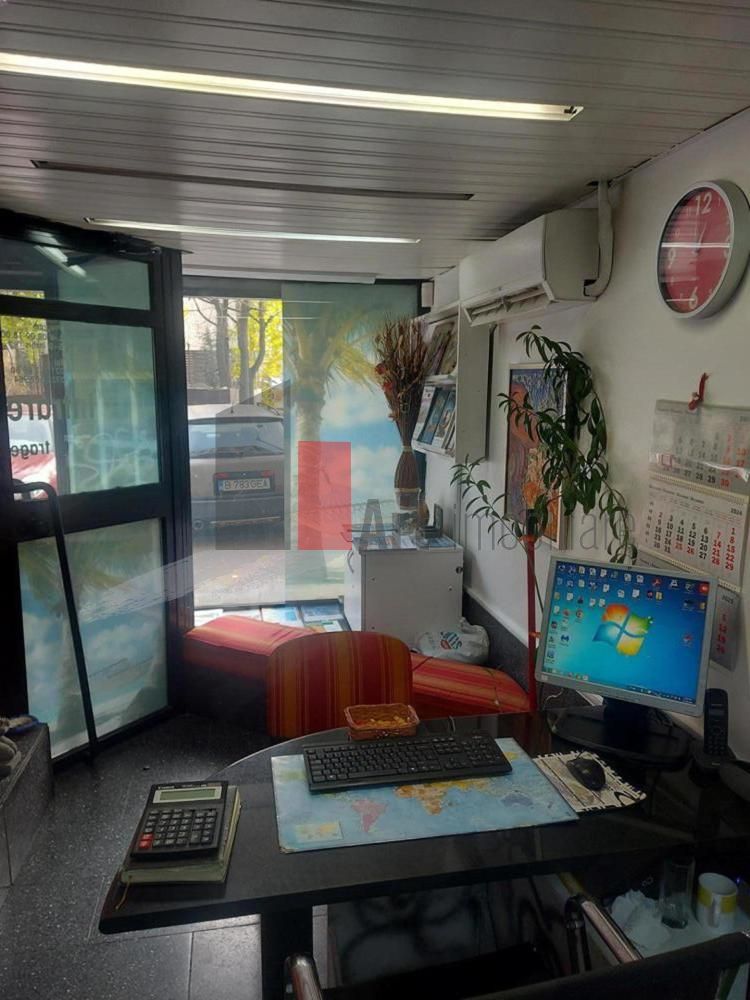 Spatiu comercial de inchiriat ultracentral Universitate (langa Intercontinental) - Poză 4