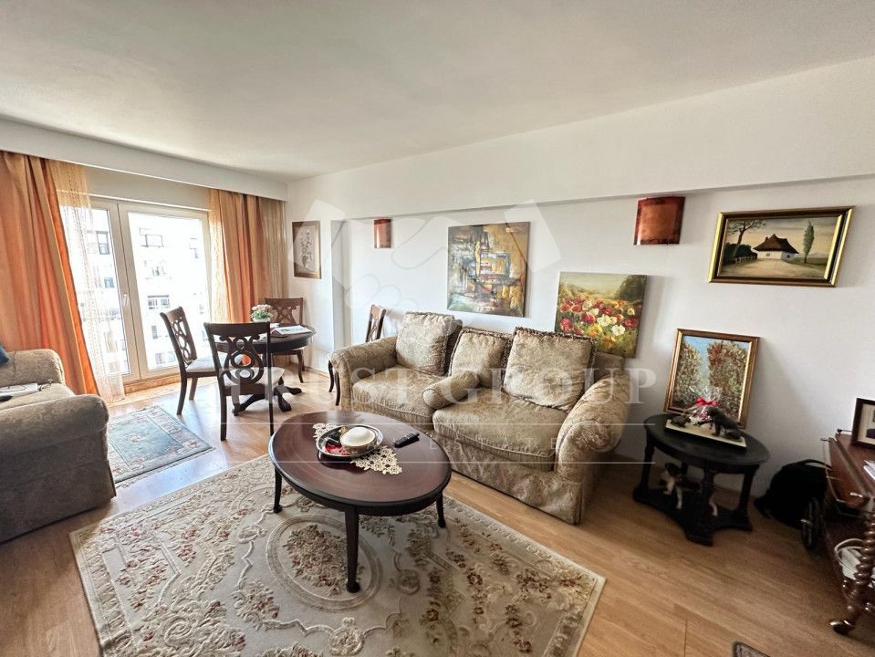 Apartament 4 camere Unirii | 1995 | decomandat | stradal | - Poză 1