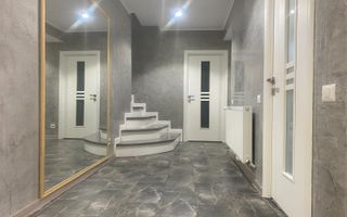 Gata de locuit! Vanzare casa cu 6 camere in Targoviste - Poză 11