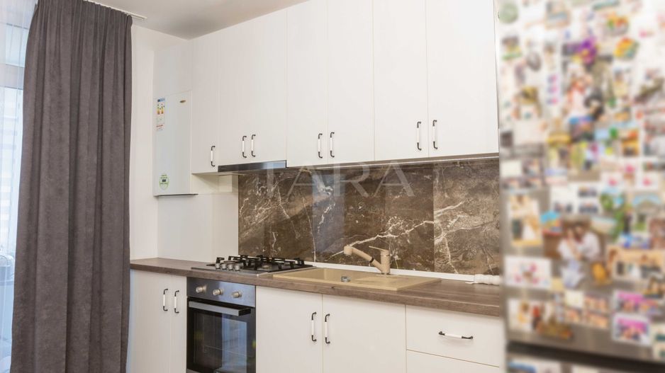 Apartament cu 3 camere, parcare și boxă, zona Regal – Baciu. - Poză 3