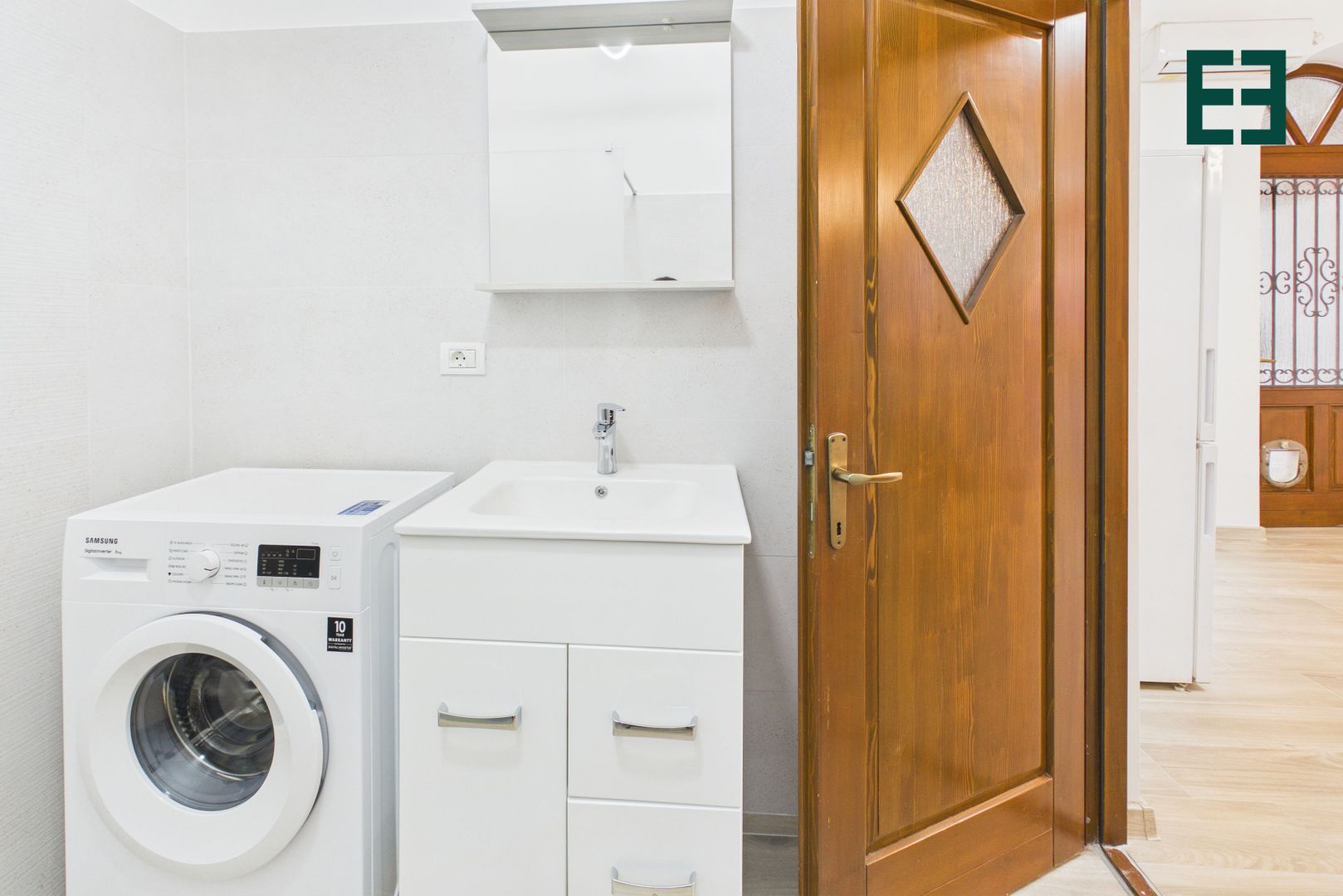 De închiriat Apartament cu 2 camere etaj 1 - Zonă Centrală - Arad - Poză 4