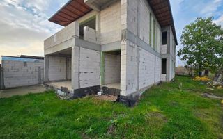 VALU LUI TRAIAN-Casa la rosu + acoperis complet - Poză 3