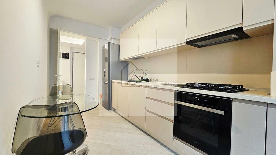 Apartament 2 camere decomandat Cortina North PARCARE INCLUSA - Poză 8