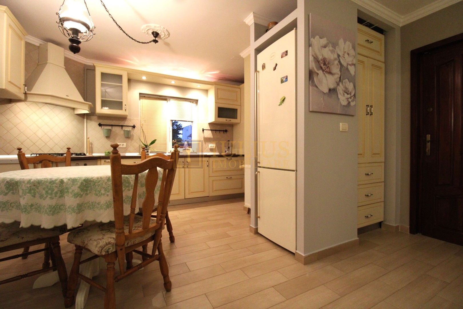 Mobilat modern, centrala proprie, zona Vlădeasa/Liviu Rebreanu. - Poză 9