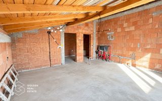 Casa cu 5 camere la rosu, nou construita, Sagu/ sau schimb cu apartament - Poză 10