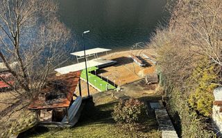 Casa de vacanta pe malul Lacului Tarnita, 650 m2 teren - Poză 5