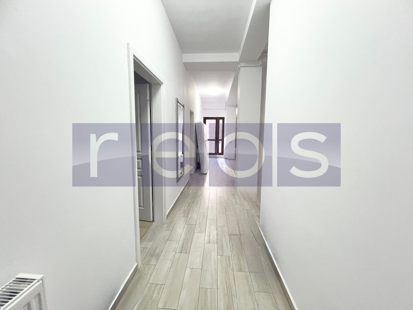 VANZARE | 3 CAMERE | 130MP | TERASA | GARAJ + BOXA | 1 MAI - Poză 9