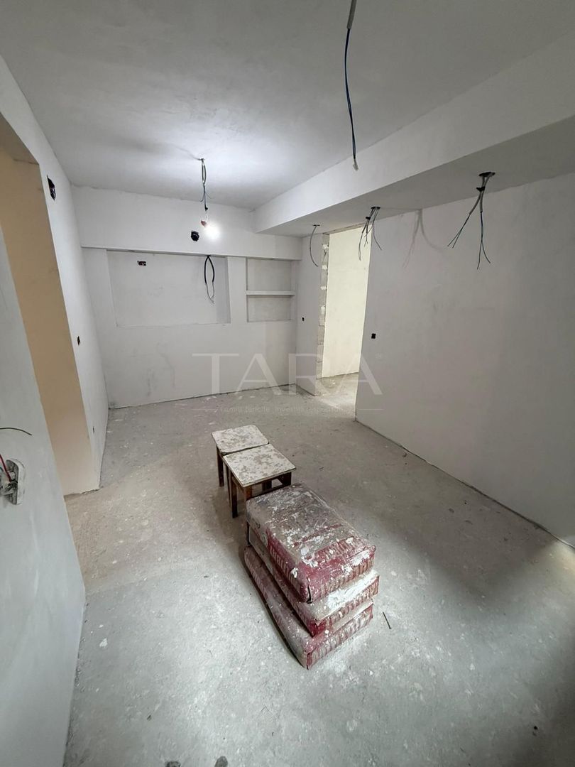 Apartament cu Grădină în Zona Centrală, Recent Renovate. - Poză 2