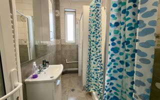 Vila spatioasa | Complet renovată | Central - Poză 27