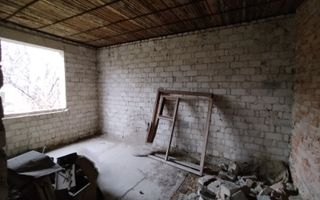 Casă cu 3 camere 106 m.p în com. Chetrosu, raionul Anenii Noi - Poză 18