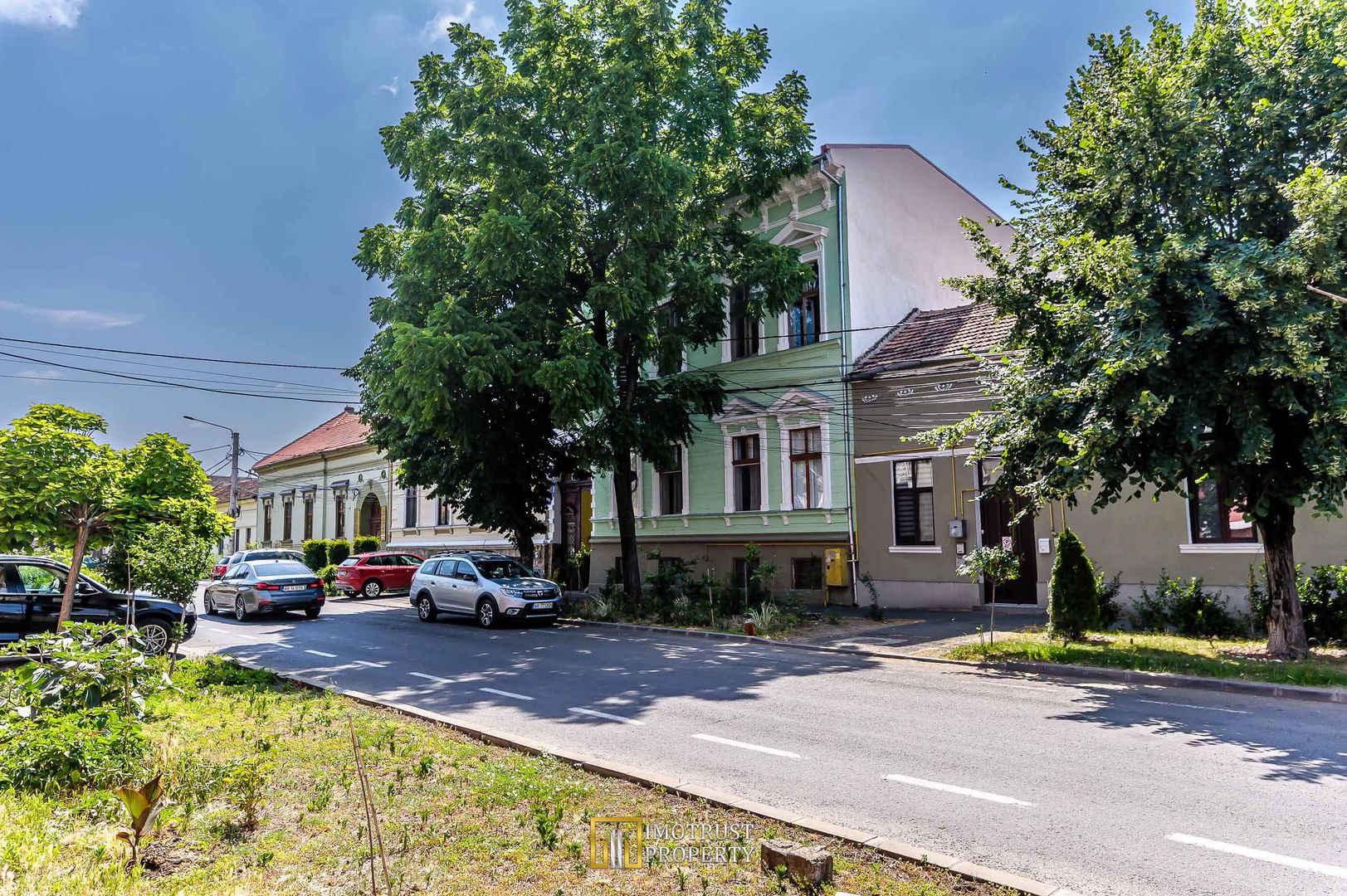 De vanzare Etaj de casă– 201 mp utili, Arad-Ultracentral - Poză 1