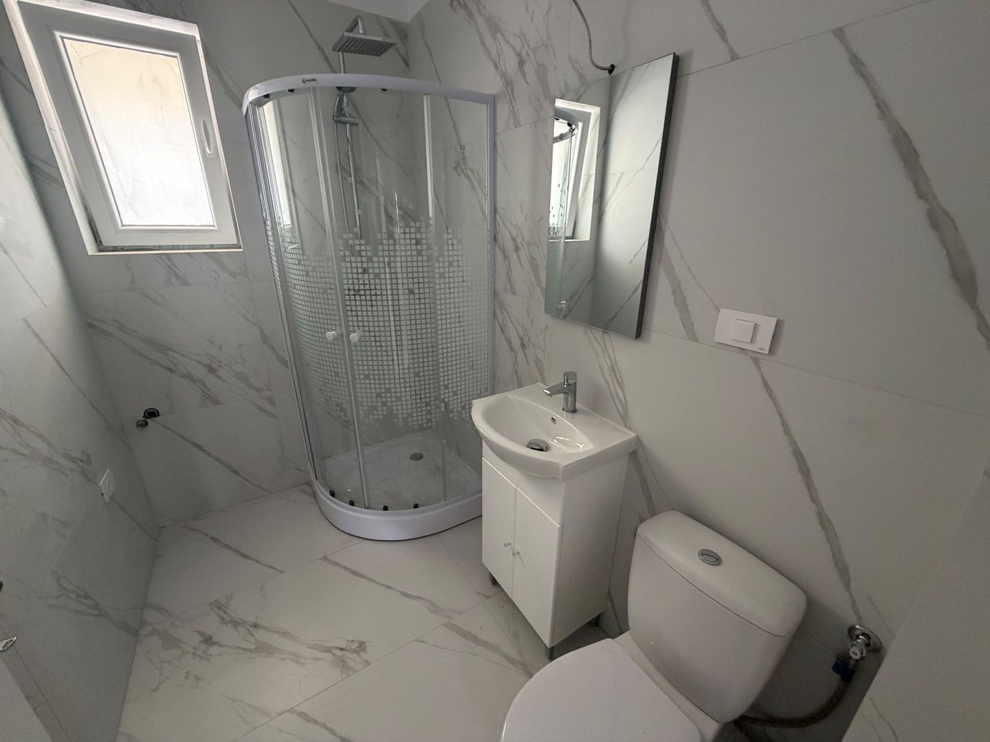 AP. 3 CAMERE - GRADINA PROPRIE 50MP, BLOC FINALIZAT, PARCARE, COMS 0% - Poză 12
