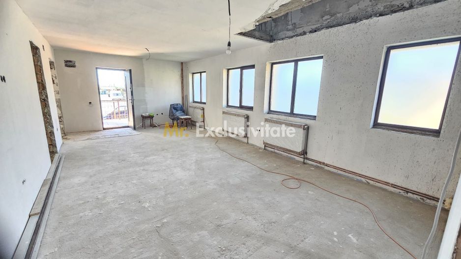 Vila generoasa cu piscina,garaj subteran si curte cu terasa-Turda - Poză 27