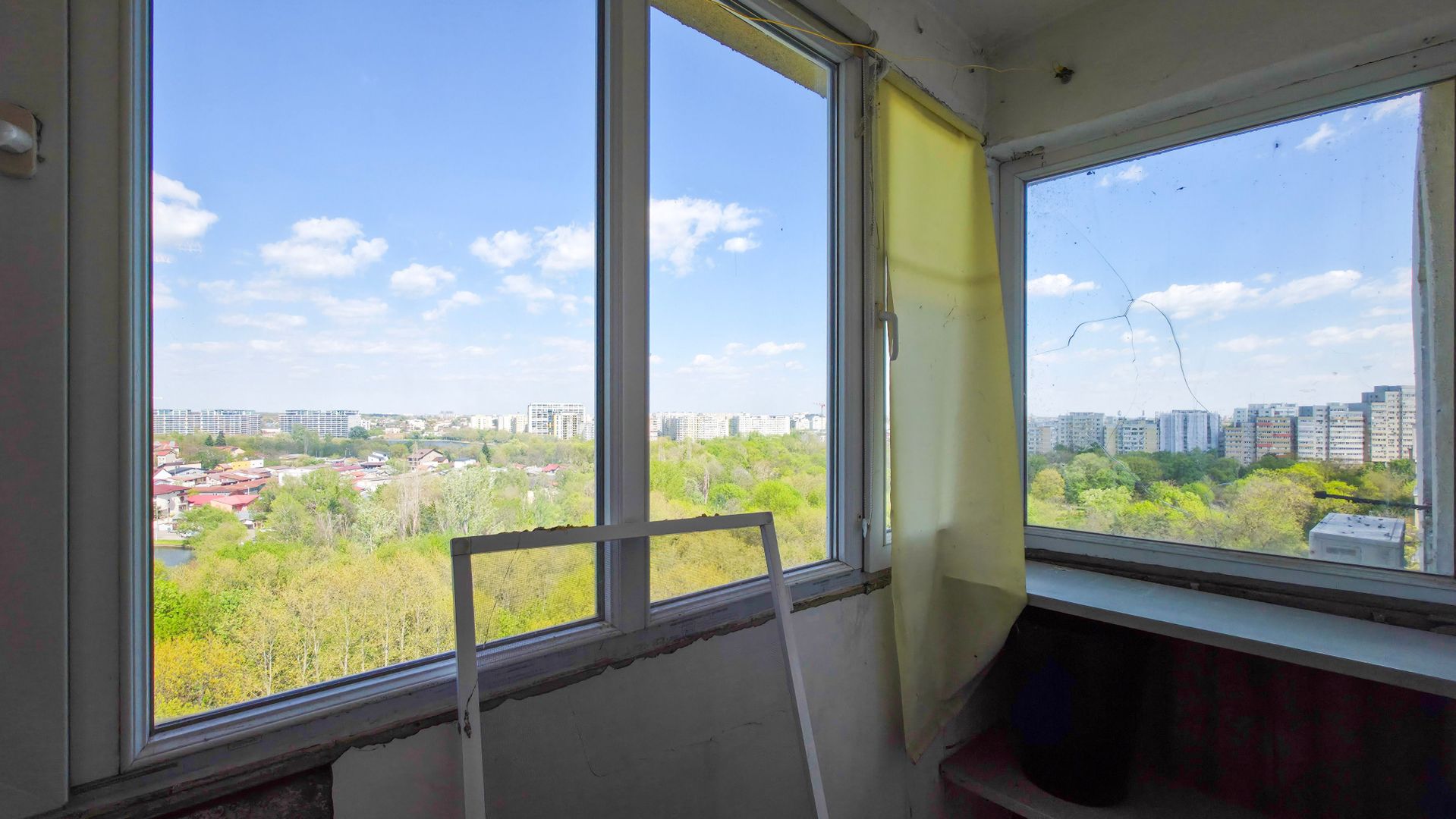 Apartament 4 camere, 2 băi, 2 balcoane, bloc reabilitat - Poză 14