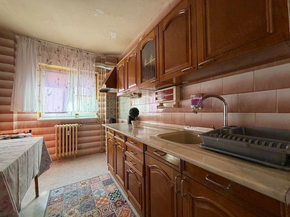 Vând apartament 2 camere - Poză 2