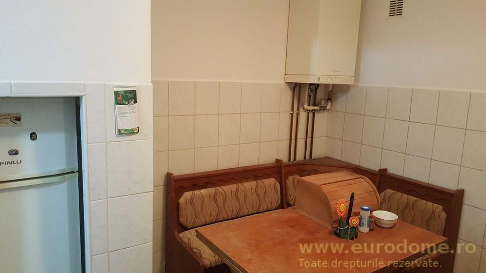 Apartamente la bloc 2 camere - Poză 6
