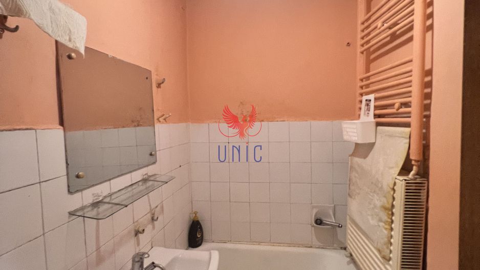 Garsoniera Valea Rosie , etaj 3/4 - Poză 6