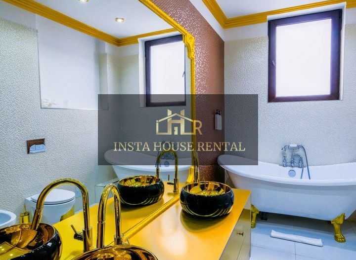 Hotel de LUX cu 11 camere / Restaurant & Piscina - Poză 23