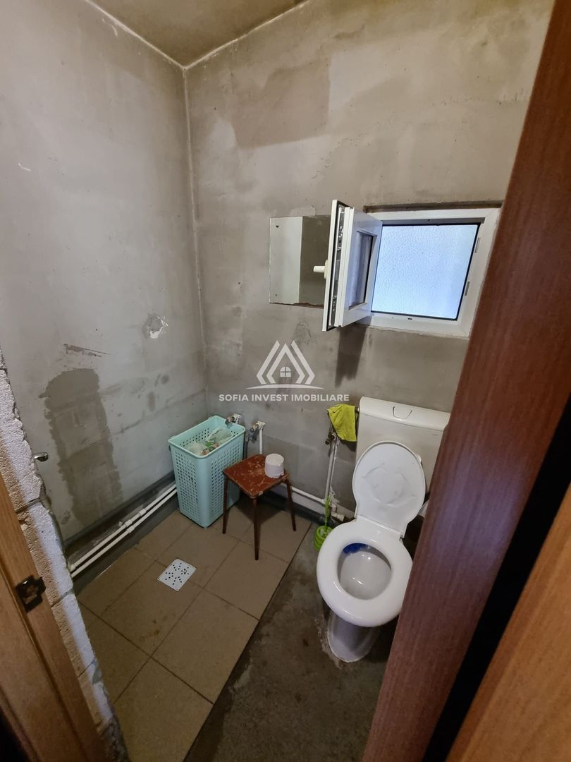 CASĂ LA ȚARĂ, SÂMBOLENI, COMUNA CAMARAȘU - Poză 4