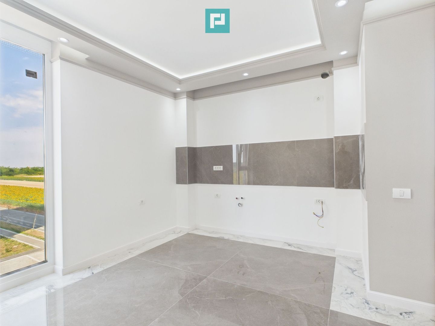 Apartament trei camere Torontalului - Poză 4