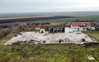 Casa cu teren de 14340 mp în Jebel/Pretabila pentru afacere - Poză 52