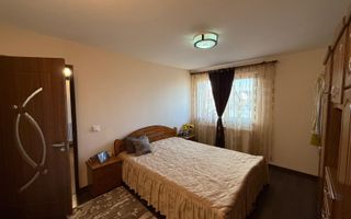 Casa P+1-cu 3 dormitoare-2 bai-Living-Bucatarie-Bariera Valcii - Poză 13