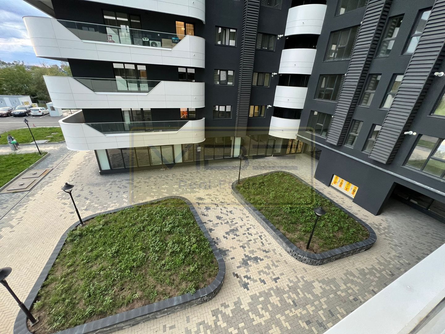 Apartament 2 camere + parcare subterana HIMSON - Poză 2