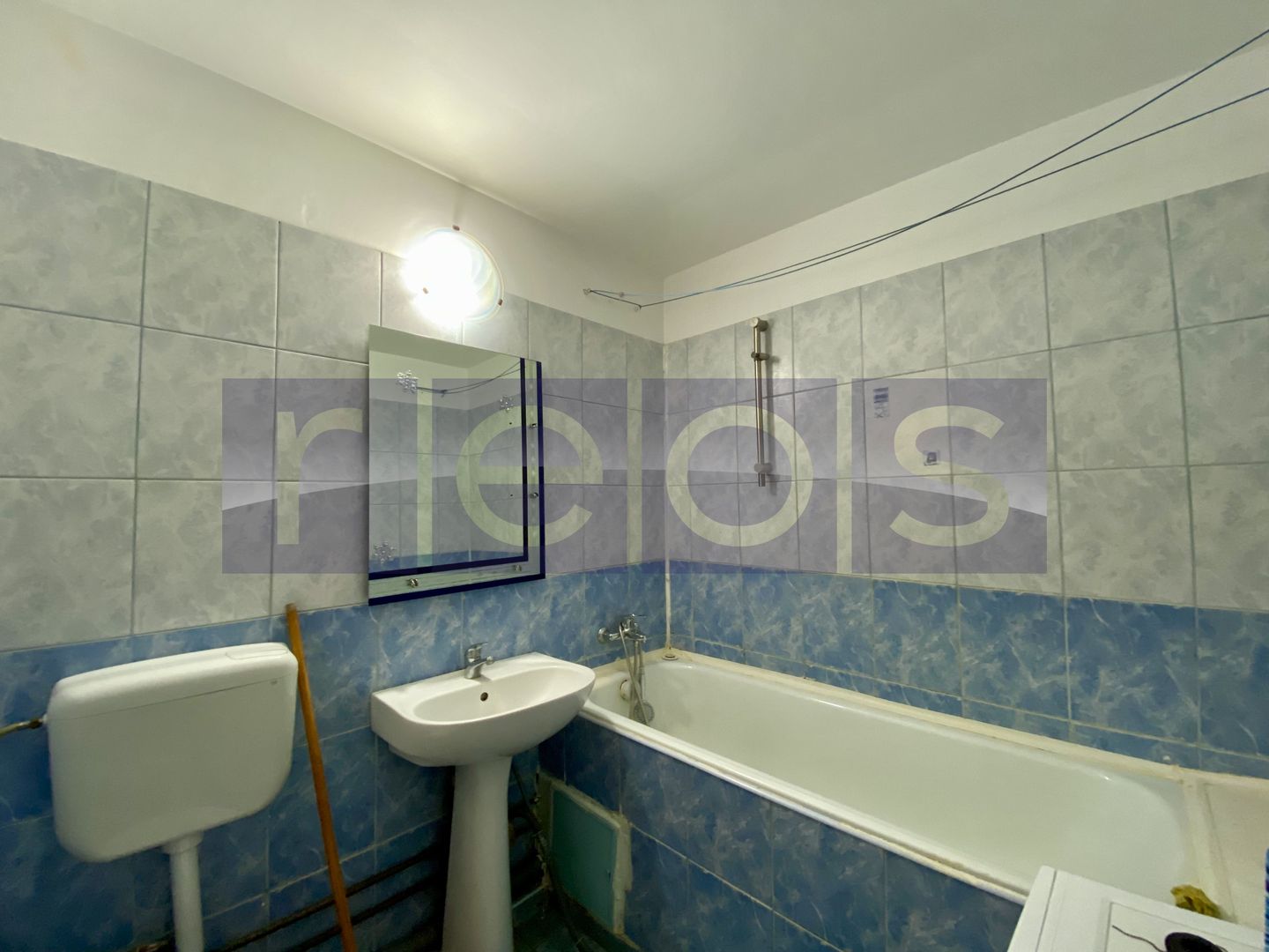 DE VANZARE APARTAMENT 2 CAMERE DECOMANDAT | ZONA SEBASTIAN - Poză 11
