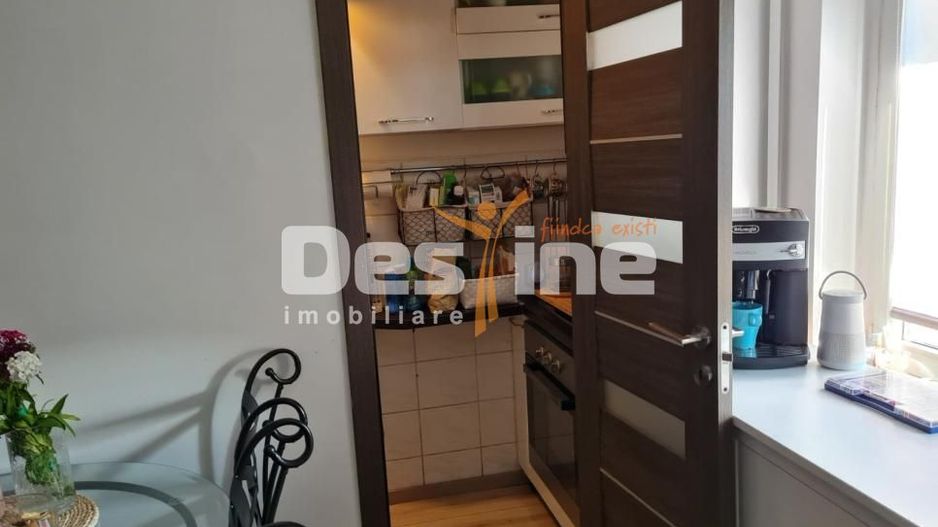 Apartament modern cu 3 camere de vânzare – Zona Bucovina, - Poză 4