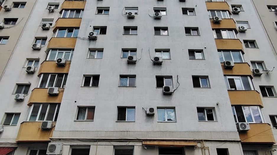 Apartament 4 camere-Metrou Brancoveanu - Poză 1