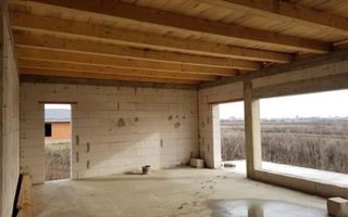 Vand casa cu mandarda in Vetis! - Poză 7