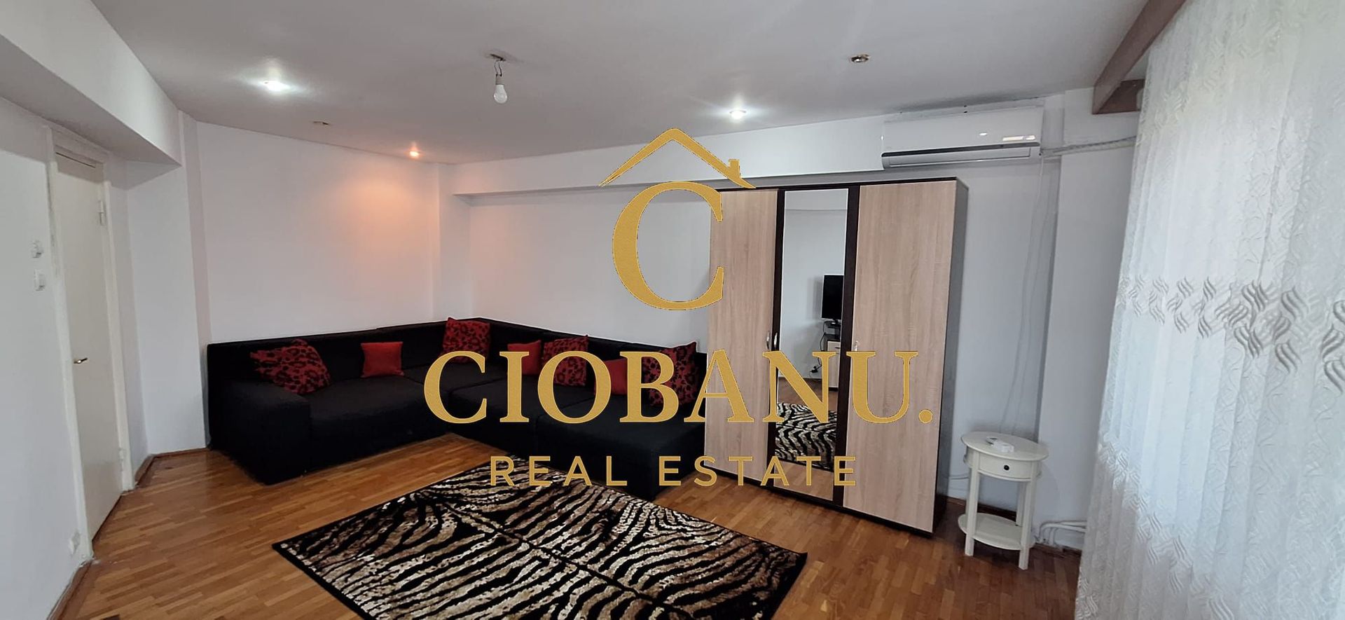 Apartament de inchiriat zona Calea Bucuresti-Piata Mare - Poză 2