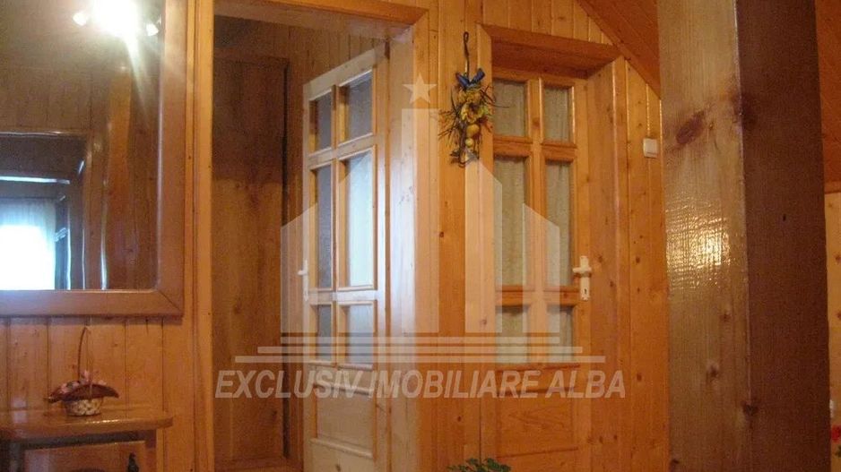 Casa cu 4 camere, Cetate - Poză 12