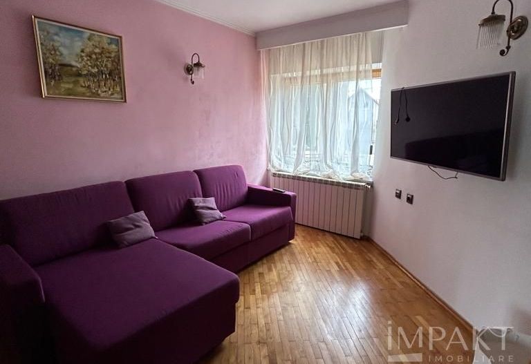 Vila individuala de lux de inchiriat, in cartier Gruia aproape de Cetatuie! - Poză 9