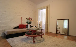 La casa, zona linistita, str Odobescu; camere spatioase, centrala proprie - Poză 12