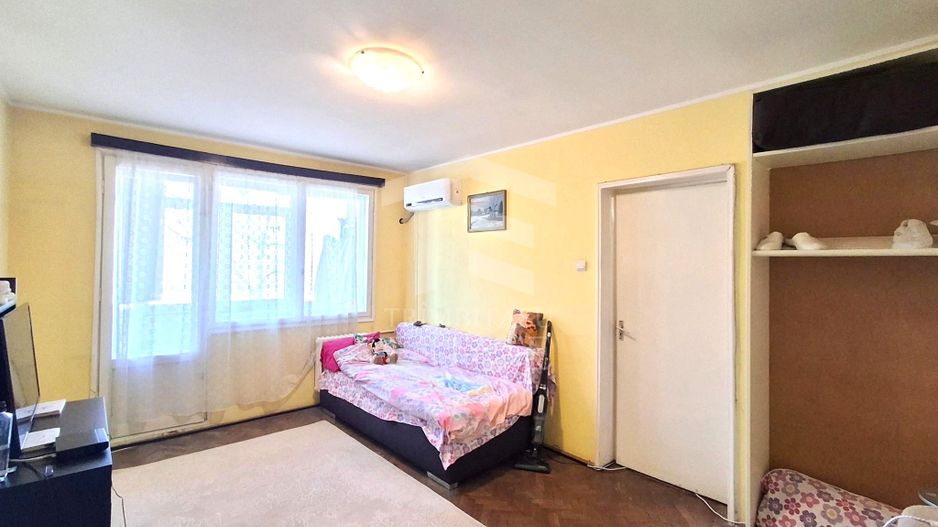 De Vanzare Apartament 2 Camere Pajura - Poză 1
