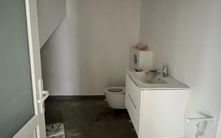 Spațiu comercial de închiriat – vitrină stradală, parcare, zonă rezidențial - Poză 4