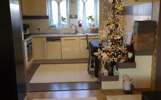 Apartament 3 camere - Poză 1