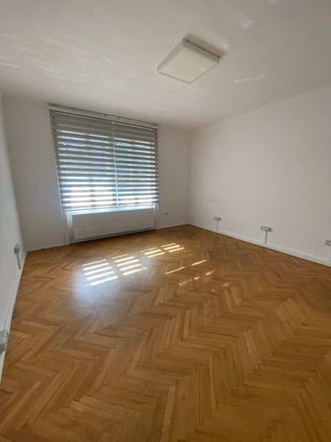 Spatiu de birou zona centrală - Poză 1