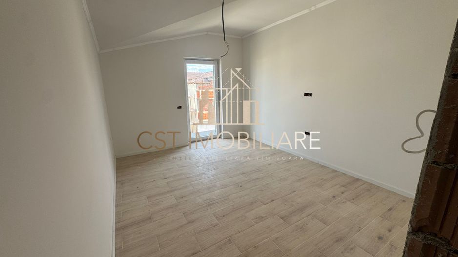 Apartament cu 4 camere / Terasa 30 mp - Poză 7