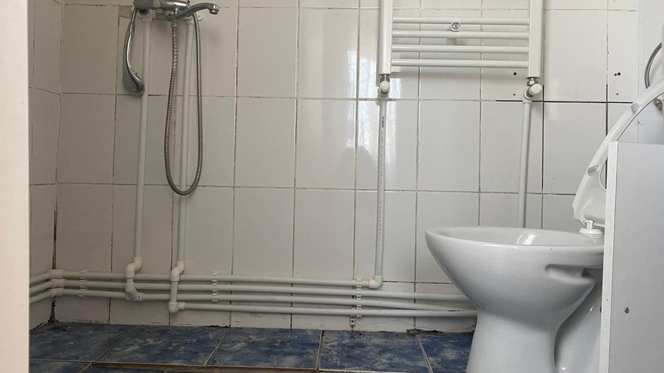 Vanzare casă bine poziționată – Târgoviște, strada Berzei - Poză 6