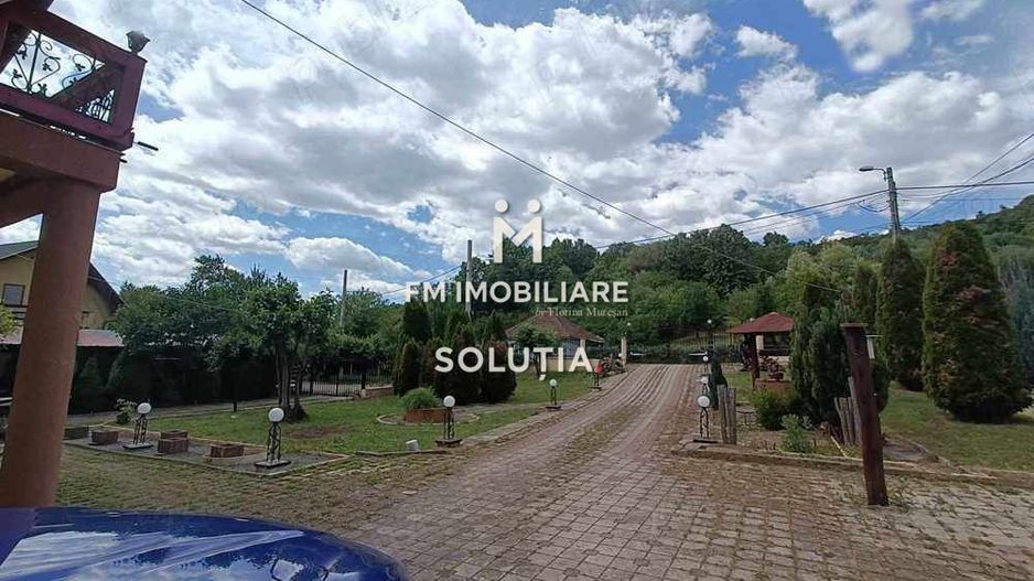 Casă deosebită, spațioasă cu 19,4 ari teren – Tăuții Măgherăuș - Poză 3