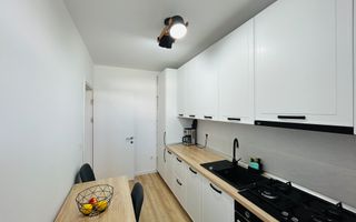 Apartament de vanzare, bloc nou, cu lift, bucatarie separata, dressing - Poză 11
