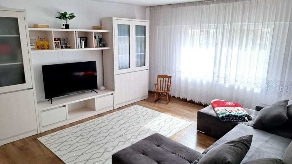 BRASADAS vinde ap 3 cam in CARPATI 2 la etajul 1/4. - Poză 2