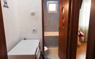 Apartament 2 camere | Semidecomandat | Balcon | Pivnita - Poză 8