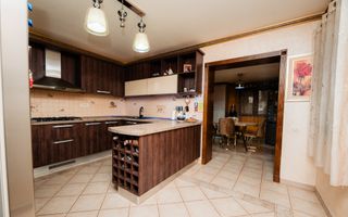 Casă individuală de vânzare – Popești-Leordeni | 243 mp construiți - Poză 8