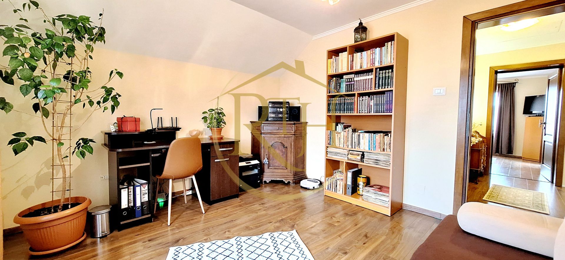 Casa deosebita, 4 camere, curte amenajata, Giroc, str Apicultorilor. - Poză 12