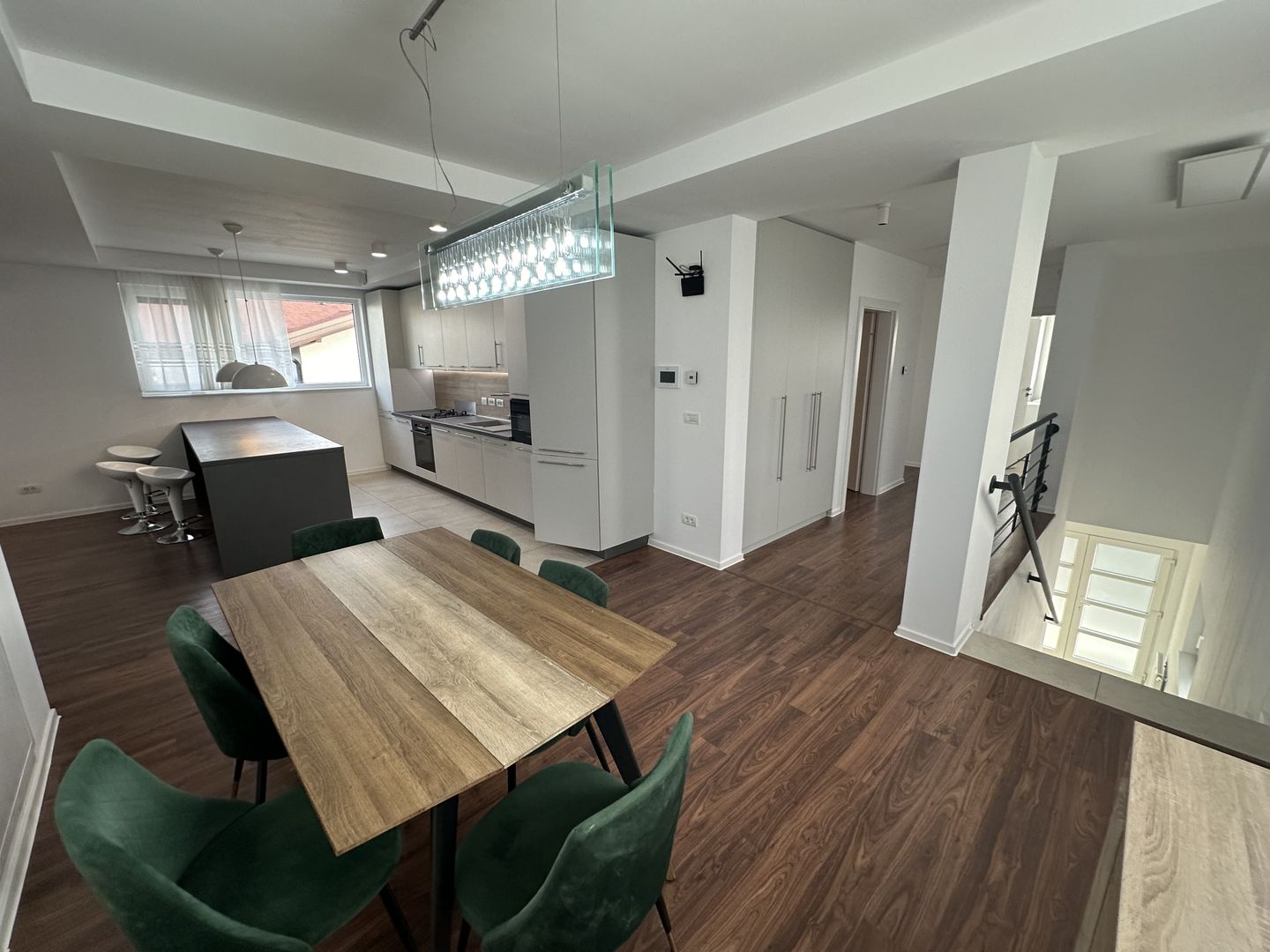 Apartament in vila cu curte-  Dumbravita - Poză 20