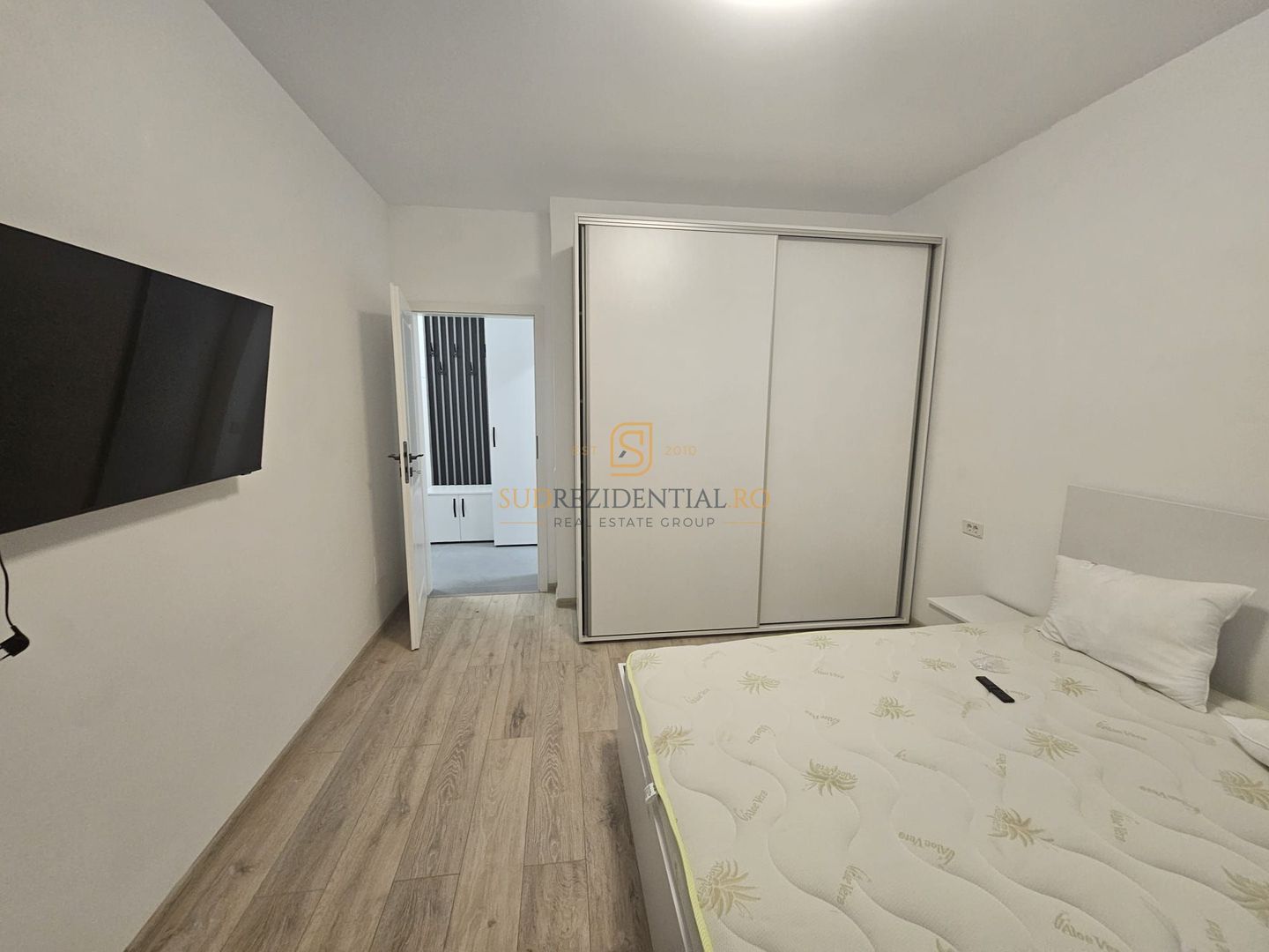 De inchiriat 2 camere, The Grand Kristal, mobilat si utilat | Sector 4 - Poză 1