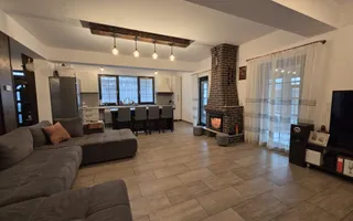 Casă unicat, stil american, 4 camere, garaj, teren 450 mp – Tunari - Poză 11